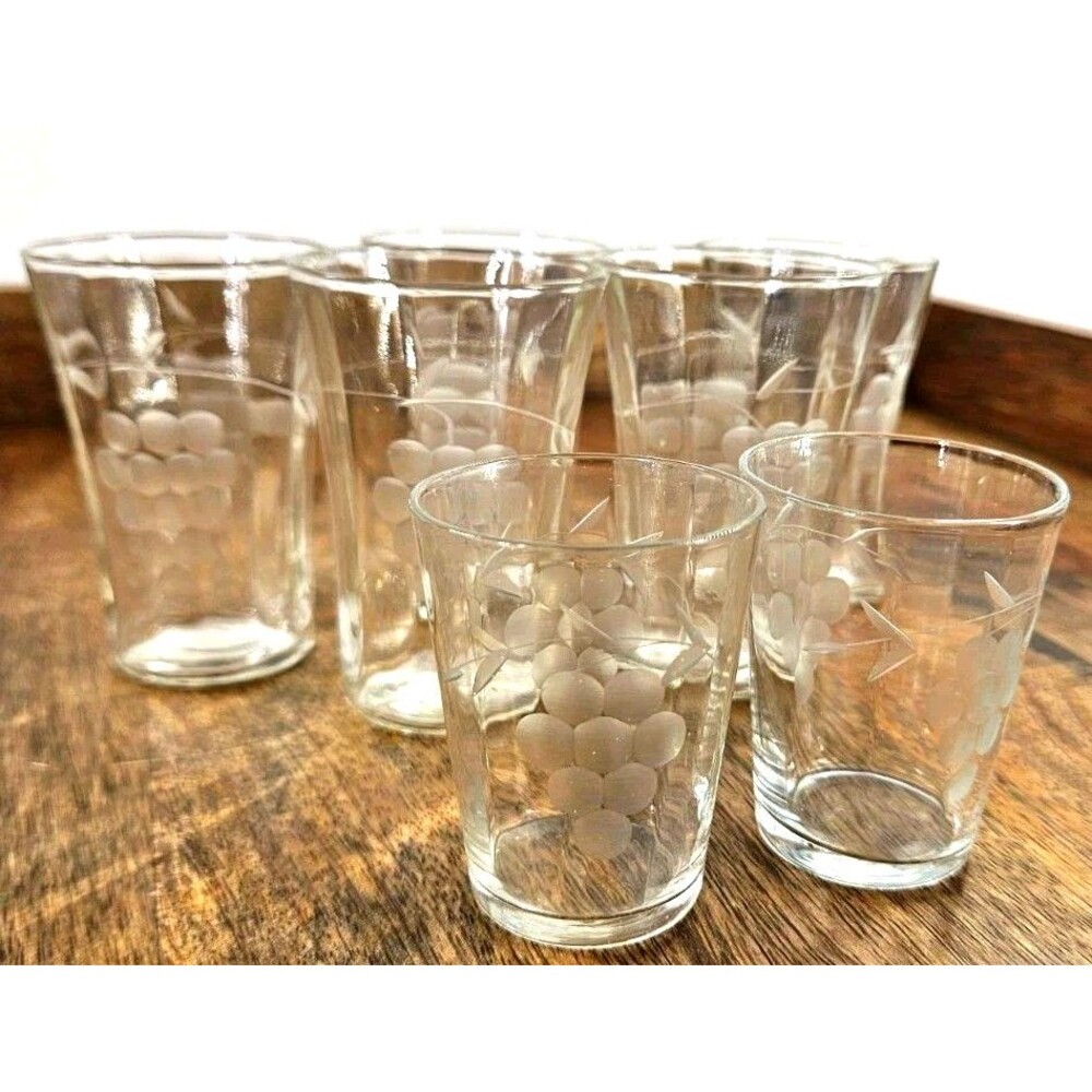 Vintage‎ Etched Grape Design 2 1/4" H Clear Glass Shot Glasses  1930s Set of 5
